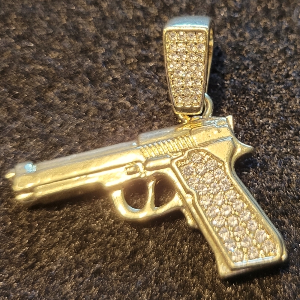 Stainless steel semi iced out hand gun pendant